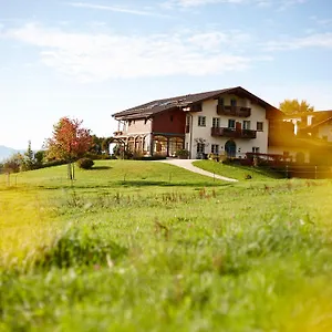Отель Aschbacher Hof, Фельдкирхен-Вестерхам
